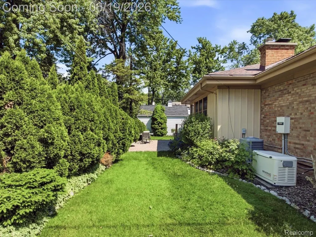 3431 Sherman Court Port Huron City MI 48060
