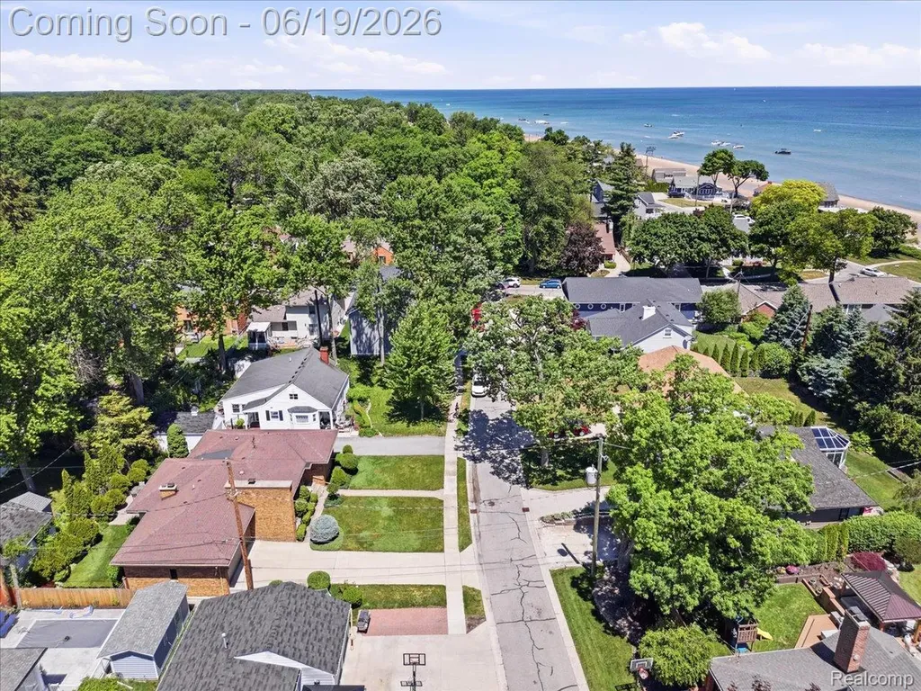 3431 Sherman Court Port Huron City MI 48060