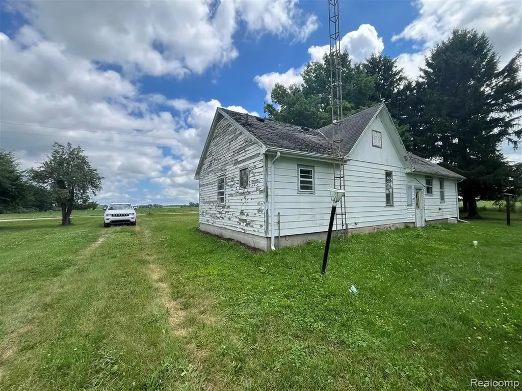 8458 Melvin Road Speaker Township MI 48454