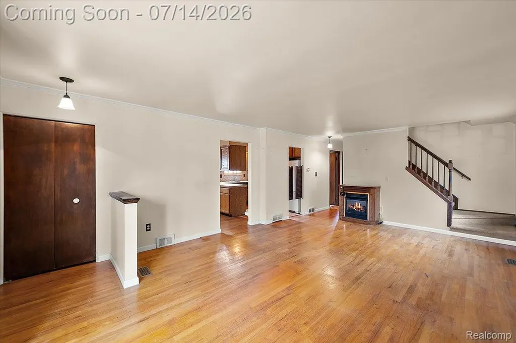 20323 Cedar Street St. Clair Shores City MI 48081