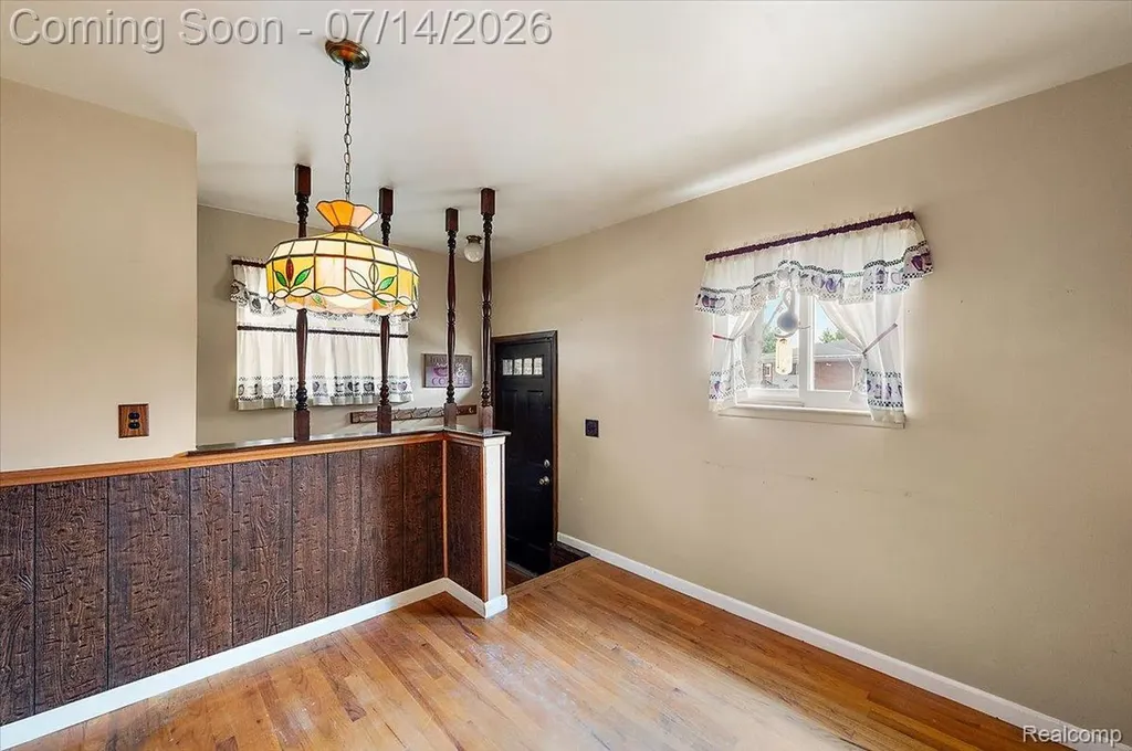 20323 Cedar Street St. Clair Shores City MI 48081