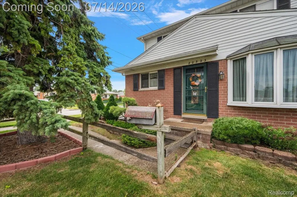 20323 Cedar Street St. Clair Shores City MI 48081