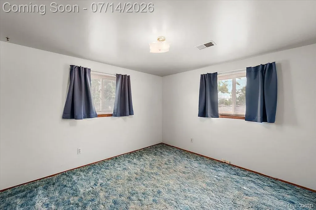 20323 Cedar Street St. Clair Shores City MI 48081