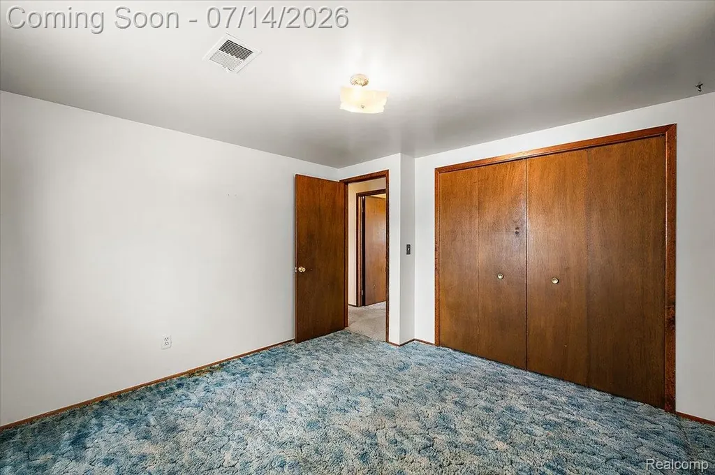 20323 Cedar Street St. Clair Shores City MI 48081
