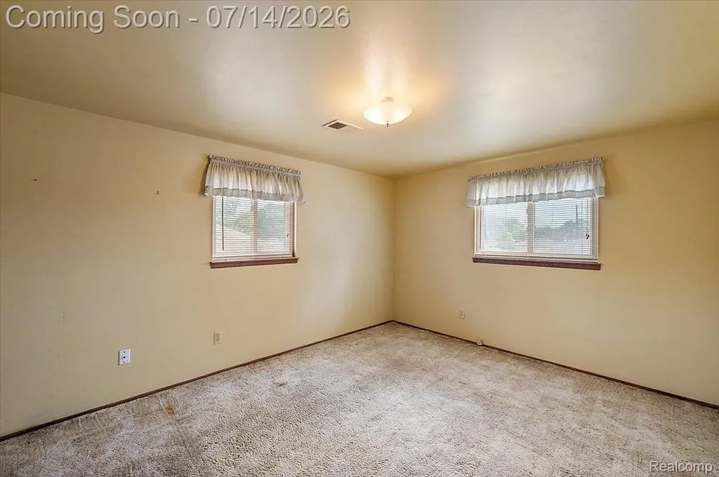 20323 Cedar Street St. Clair Shores City MI 48081