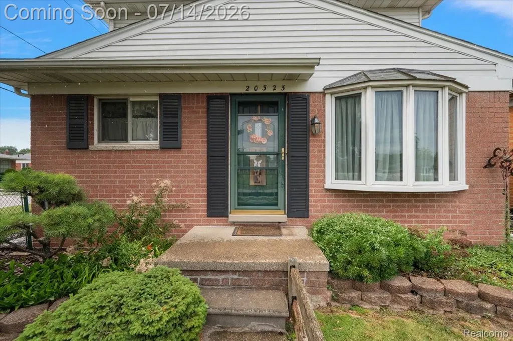 20323 Cedar Street St. Clair Shores City MI 48081