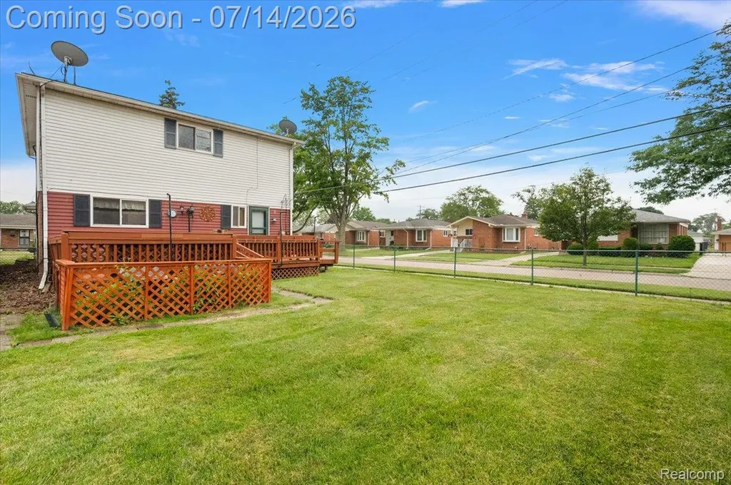 20323 Cedar Street St. Clair Shores City MI 48081