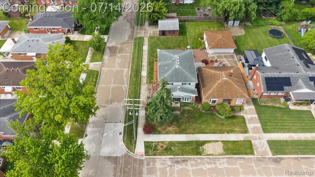 20323 Cedar Street St. Clair Shores City MI 48081