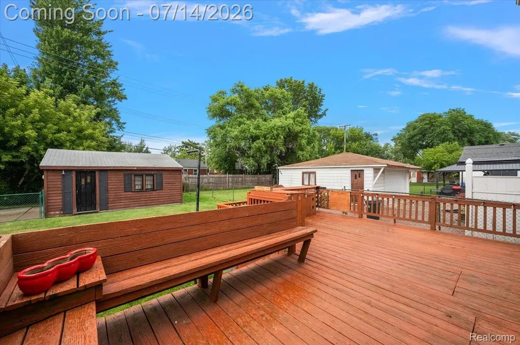 20323 Cedar Street St. Clair Shores City MI 48081