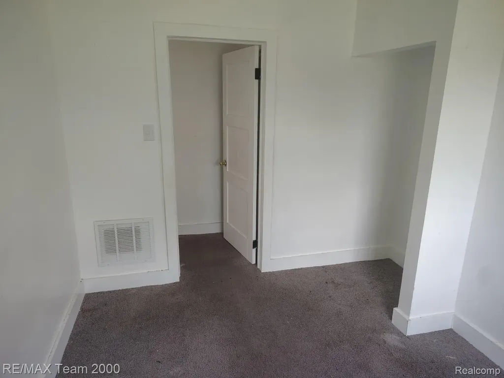 8860 Appoline Street Detroit City MI 48228