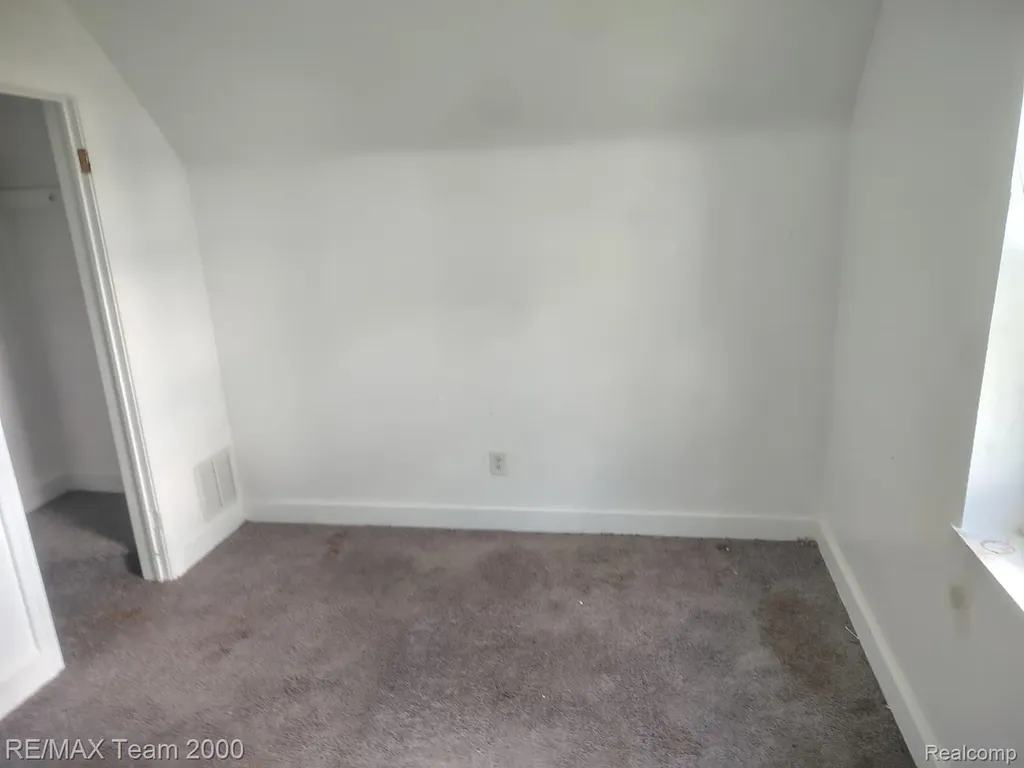 8860 Appoline Street Detroit City MI 48228