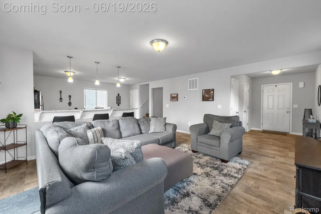 2907 Jordan River Drive Handy Township MI 48836