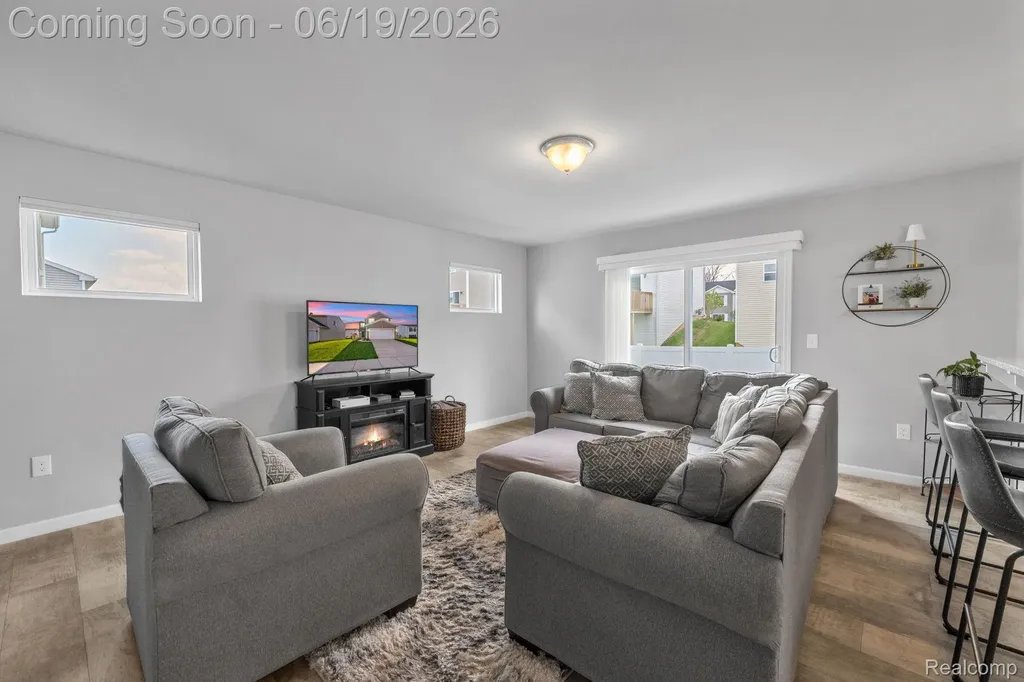 2907 Jordan River Drive Handy Township MI 48836