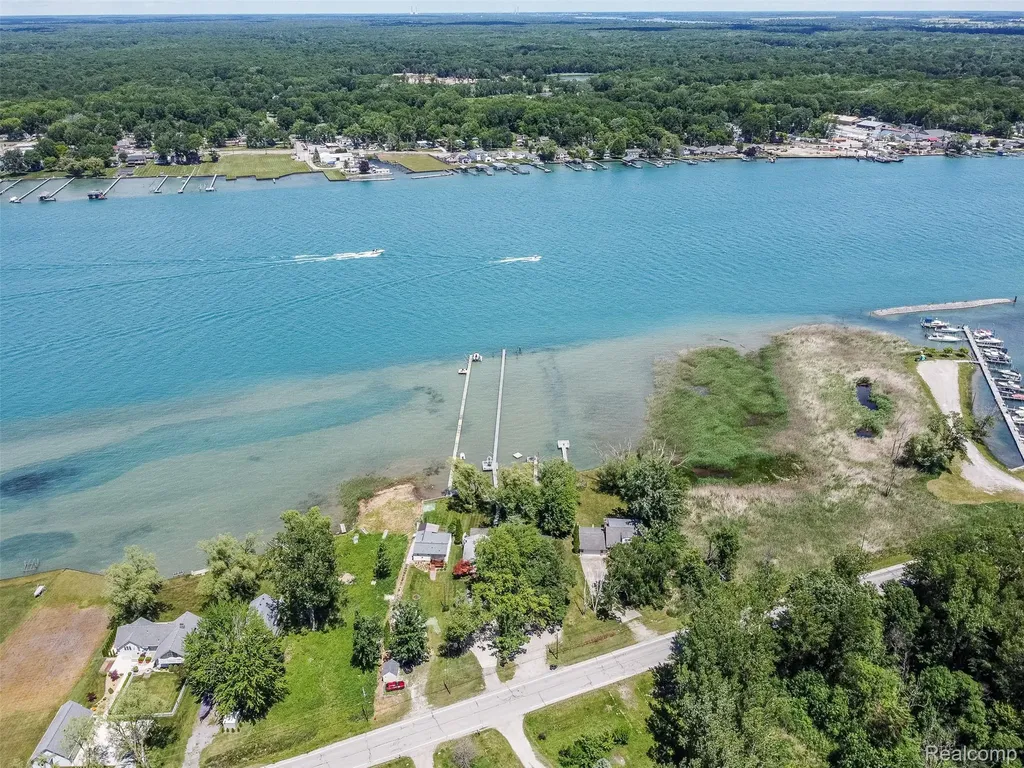 2100 N Channel Drive Clay Township MI 48028