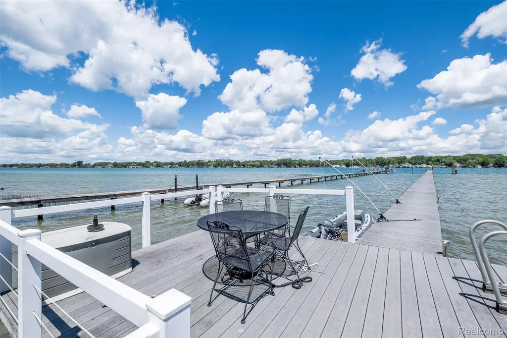 2100 N Channel Drive Clay Township MI 48028