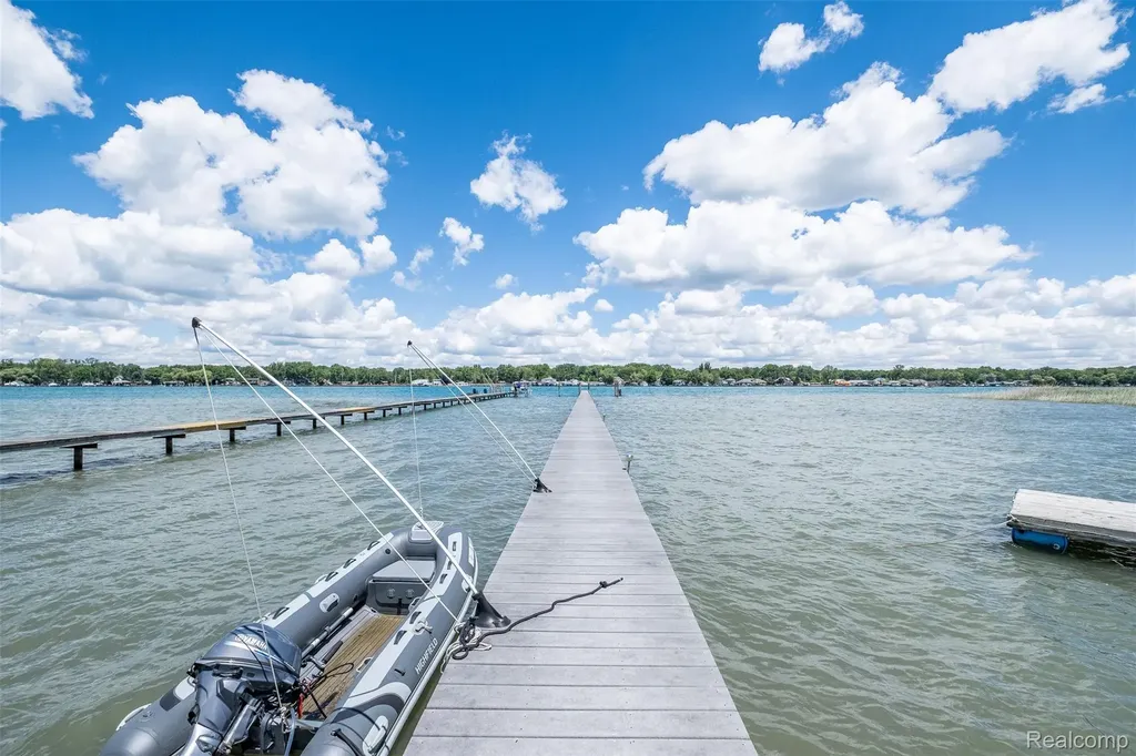 2100 N Channel Drive Clay Township MI 48028
