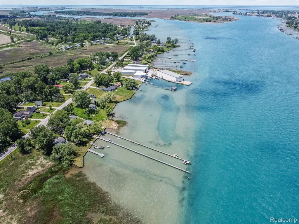2100 N Channel Drive Clay Township MI 48028