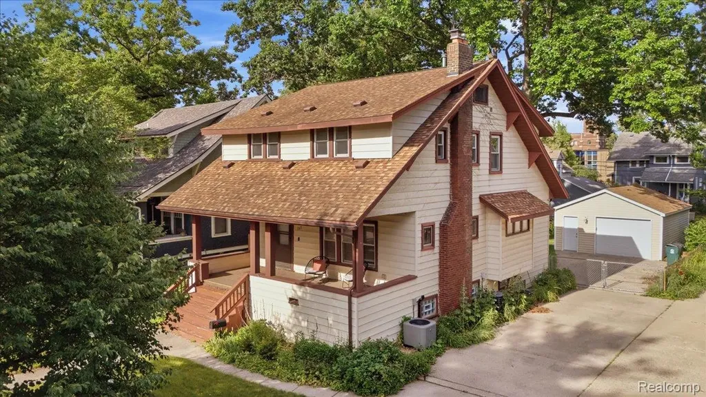 707 S Laurel Street Royal Oak City MI 48067