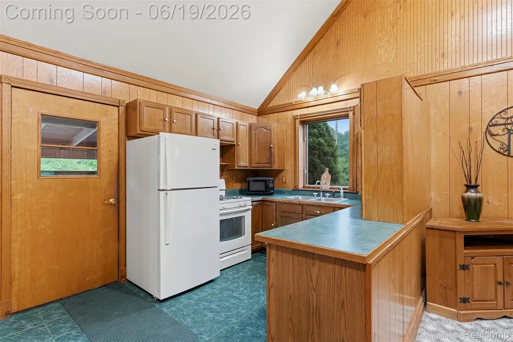 6109 N State Road Richfield Township MI 48423