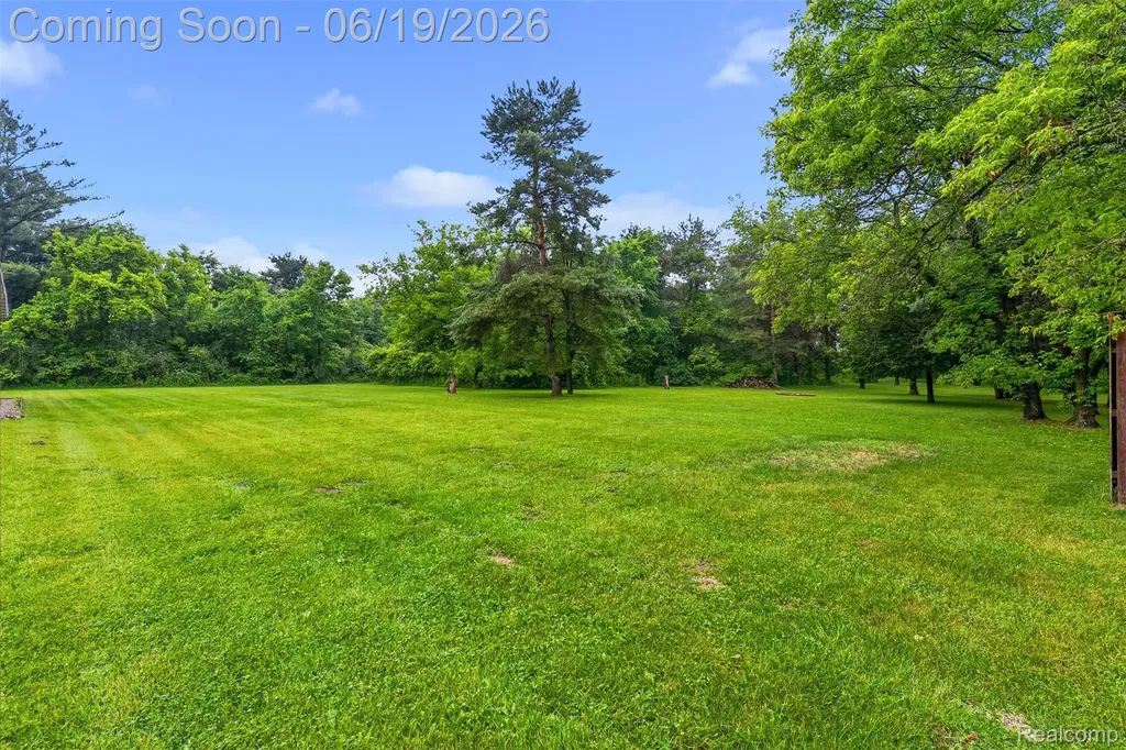 6109 N State Road Richfield Township MI 48423