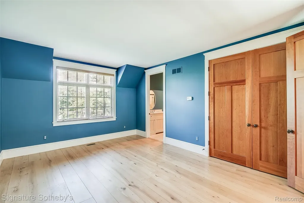 5350 Brewster Road Oakland Charter Township MI 48306