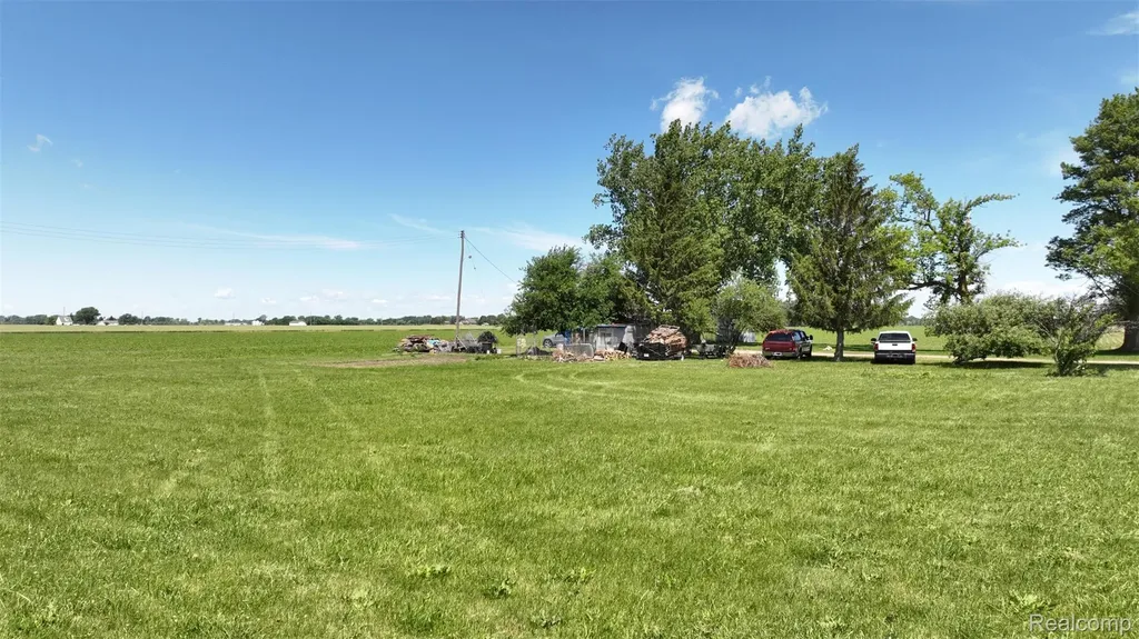 3521 Benoit Road Wisner Township MI 48733