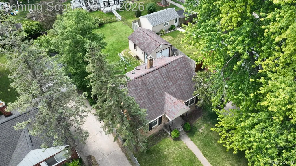1005 Voorheis Street Pontiac City MI 48341