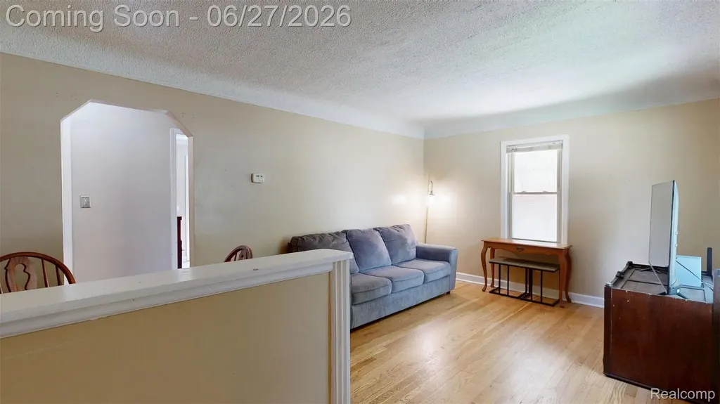 1005 Voorheis Street Pontiac City MI 48341