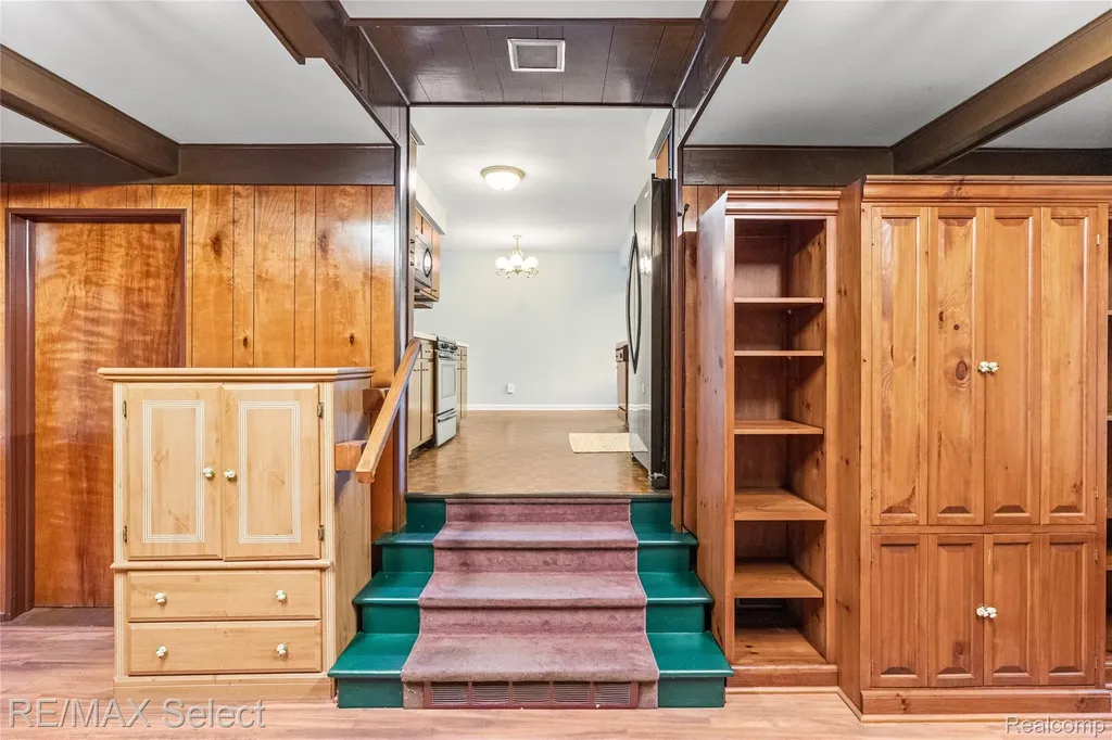 3323 E Carpenter Road Genesee Charter Township MI 48506