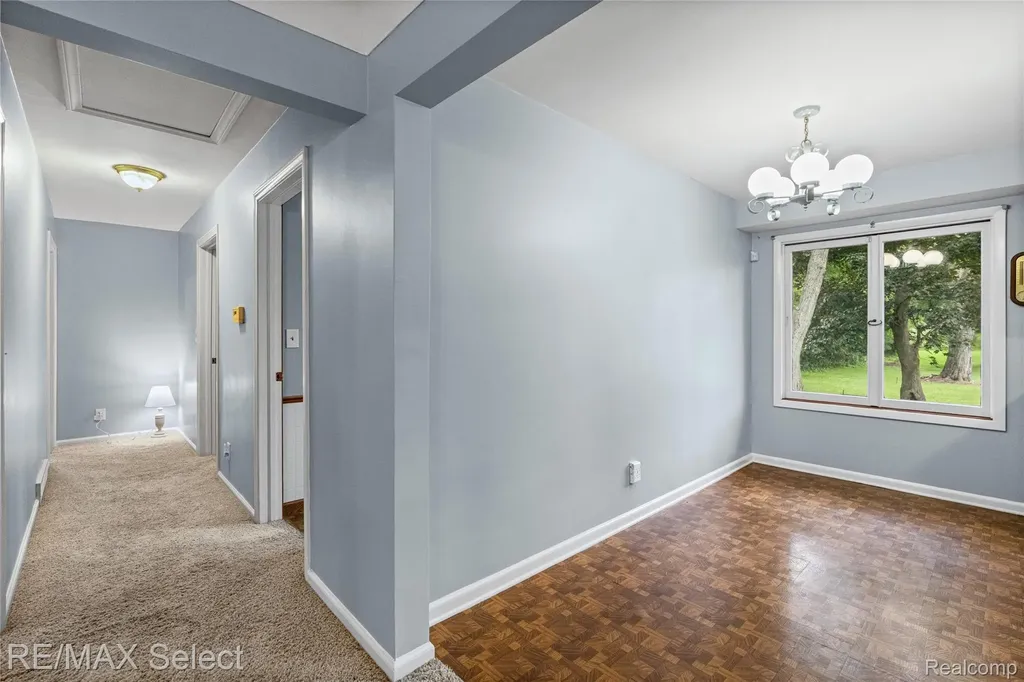 3323 E Carpenter Road Genesee Charter Township MI 48506