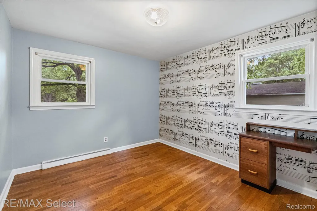 3323 E Carpenter Road Genesee Charter Township MI 48506