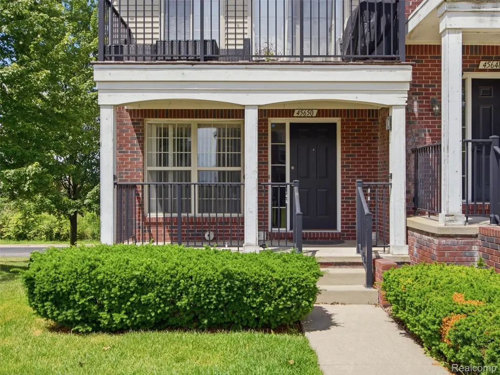 45650 Kennedy Avenue Shelby Charter Township MI 48315