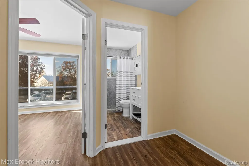 26902 Sandy Hill Court Lyon Charter Township MI 48165