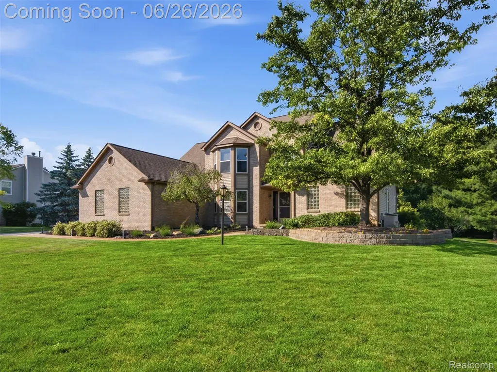 4974 Menominee Lane Independence Charter Township MI 48348
