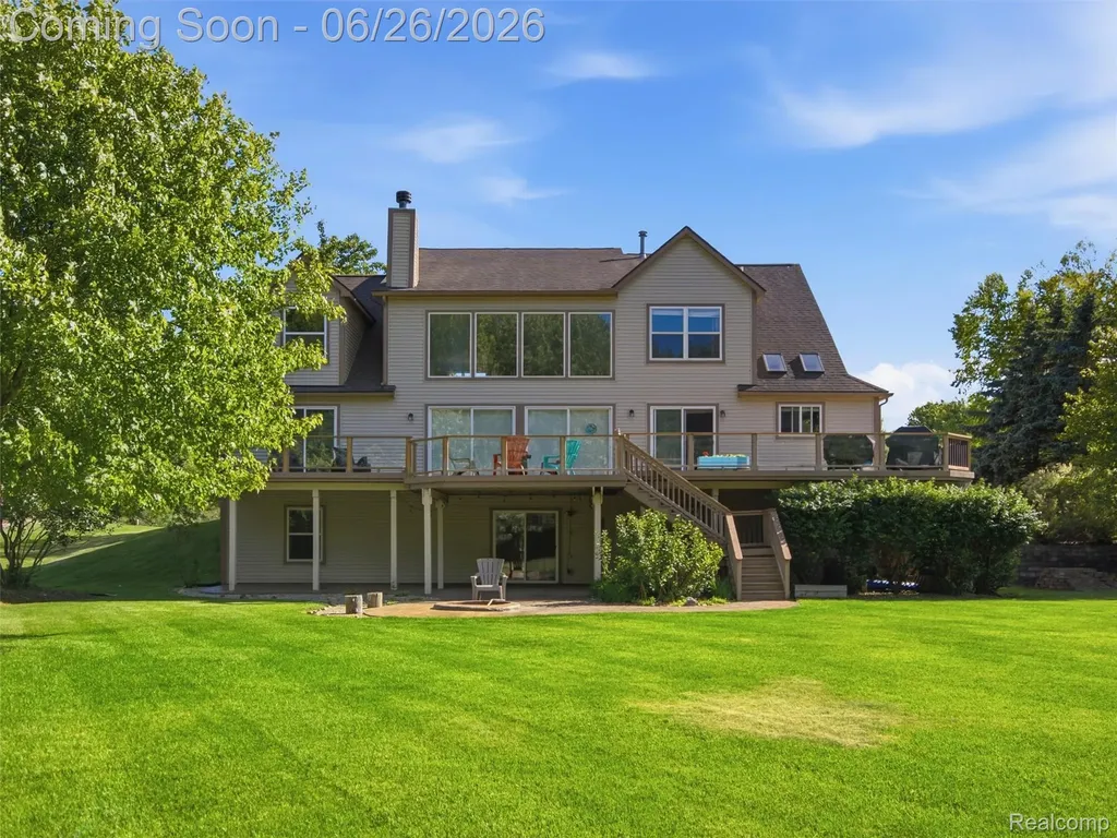 4974 Menominee Lane Independence Charter Township MI 48348