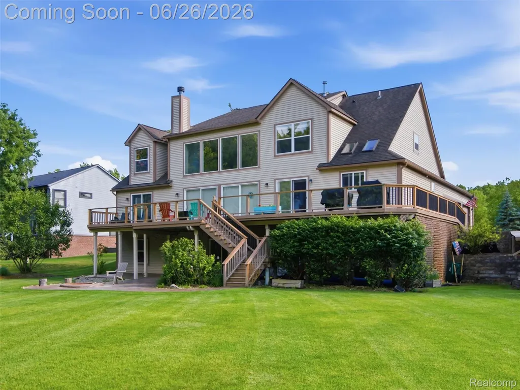 4974 Menominee Lane Independence Charter Township MI 48348