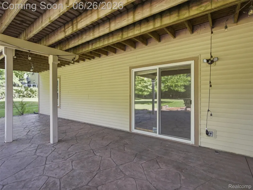 4974 Menominee Lane Independence Charter Township MI 48348
