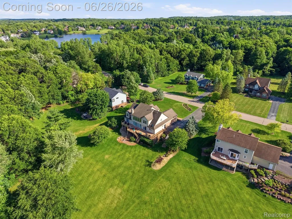 4974 Menominee Lane Independence Charter Township MI 48348