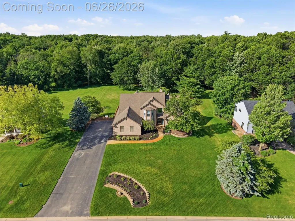 4974 Menominee Lane Independence Charter Township MI 48348