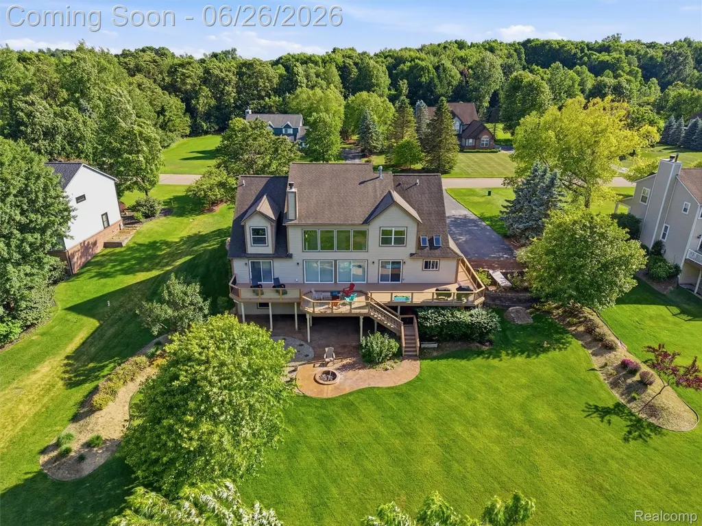 4974 Menominee Lane Independence Charter Township MI 48348