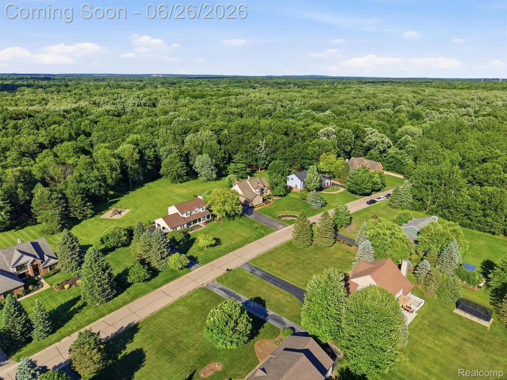 4974 Menominee Lane Independence Charter Township MI 48348