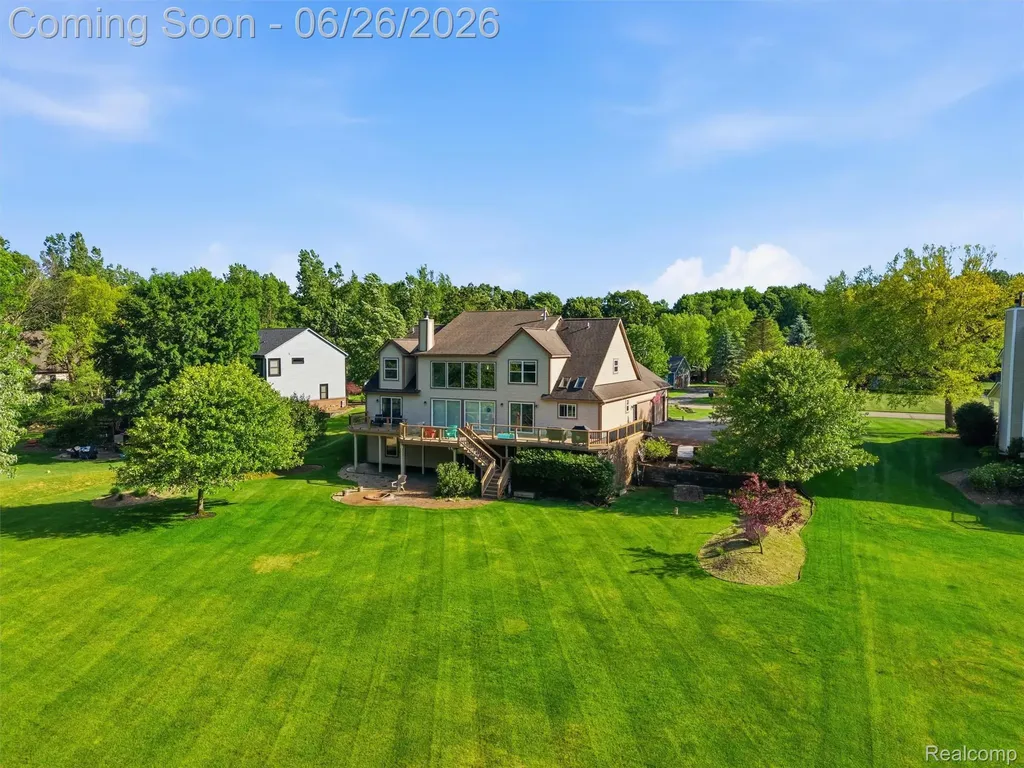 4974 Menominee Lane Independence Charter Township MI 48348