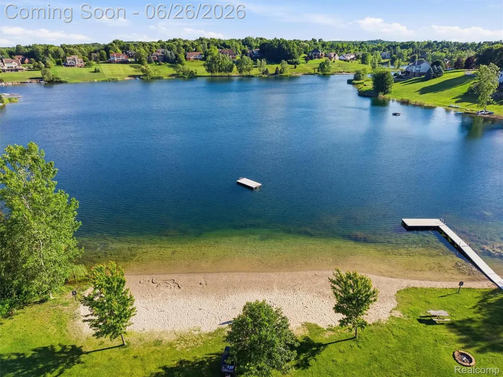 4974 Menominee Lane Independence Charter Township MI 48348