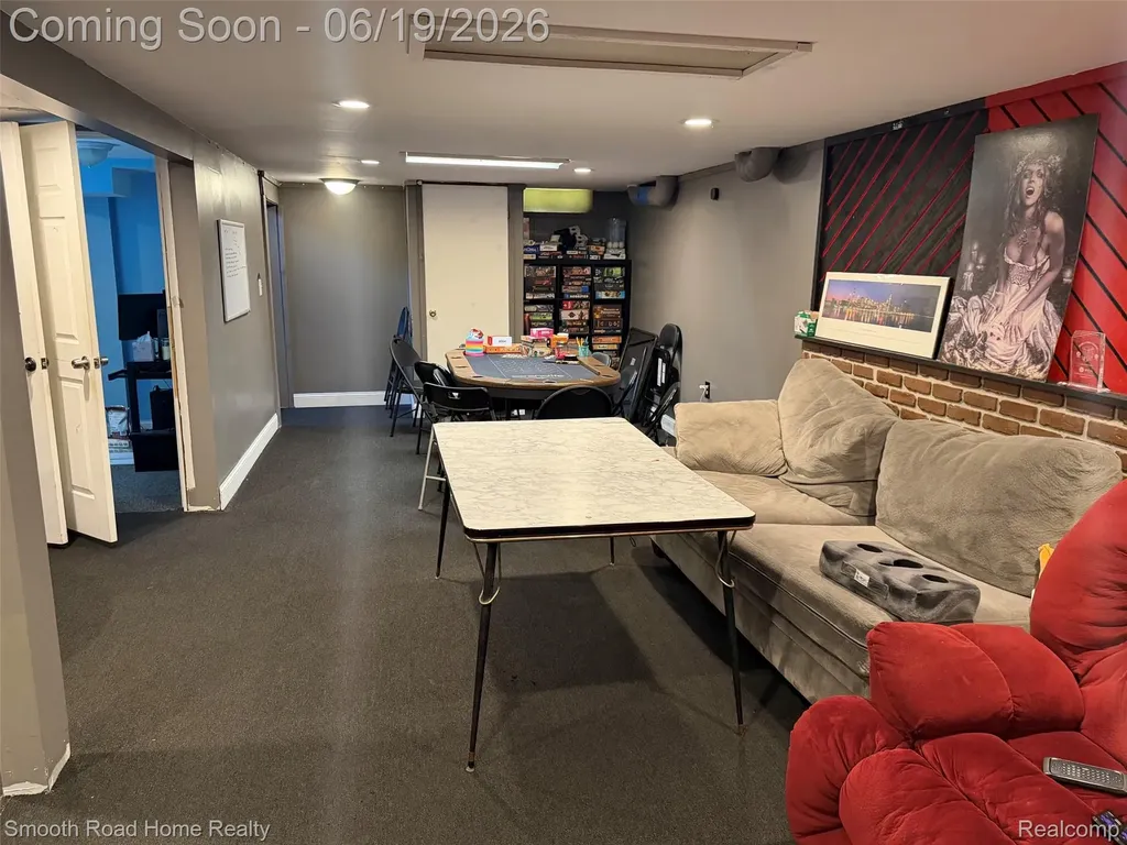 27719 Mayfair Avenue Brownstown Charter Township MI 48183
