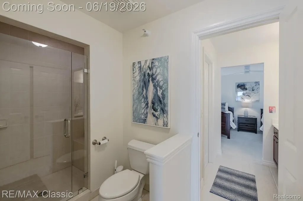 980 Sunset Drive Waterford Charter Township MI 48328