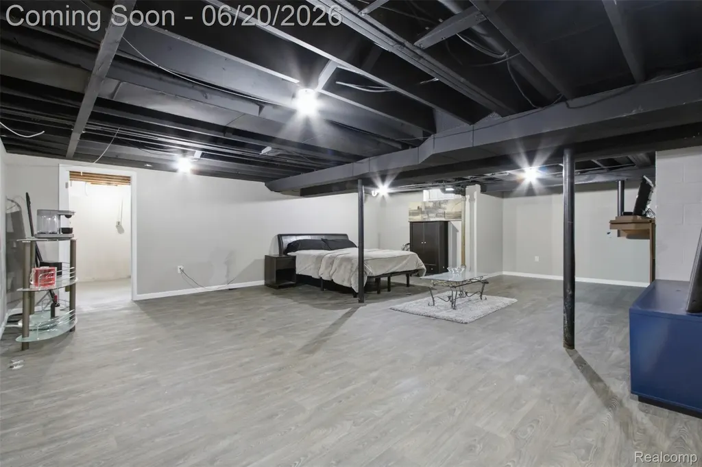 31737 Bella Vista Drive Farmington Hills City MI 48334