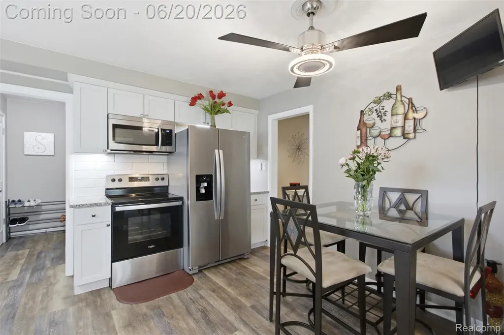 31737 Bella Vista Drive Farmington Hills City MI 48334