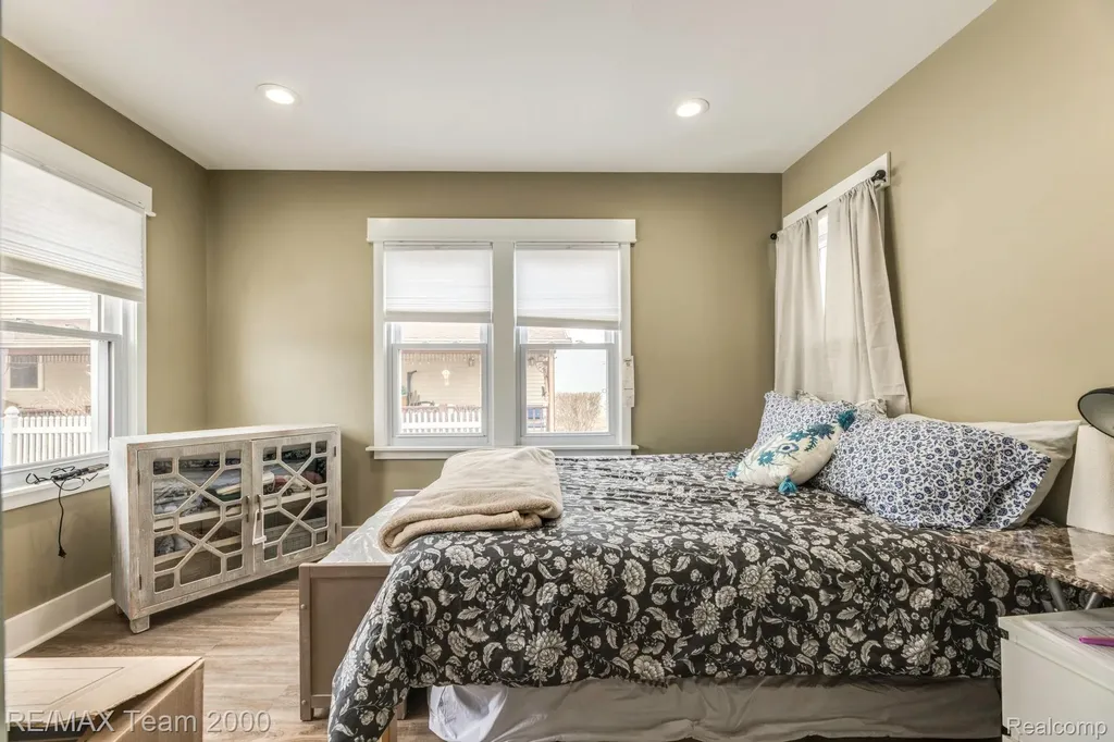 7745 Lakeview Drive Worth Township MI 48450