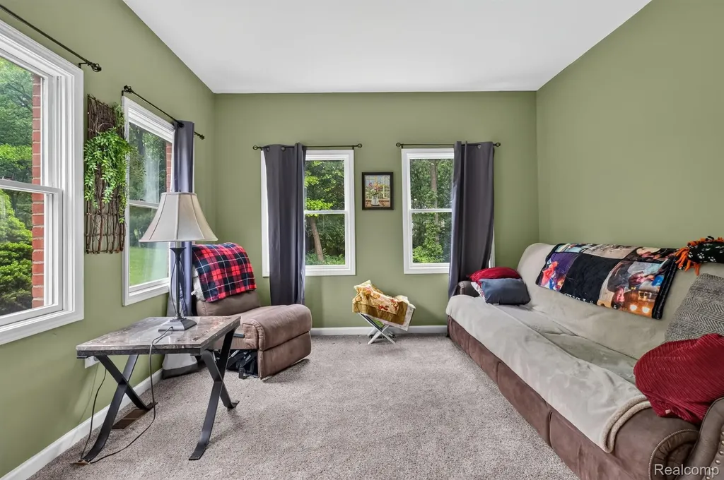7943 Debora Drive Genoa Township MI 48114