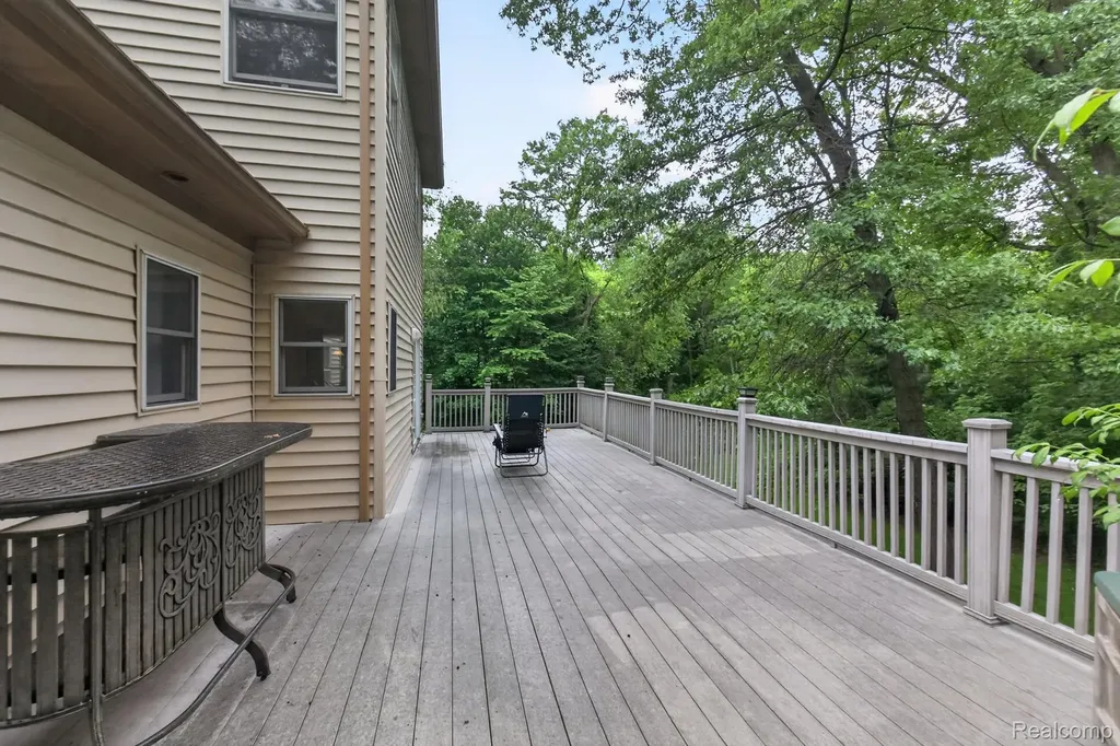 7943 Debora Drive Genoa Township MI 48114